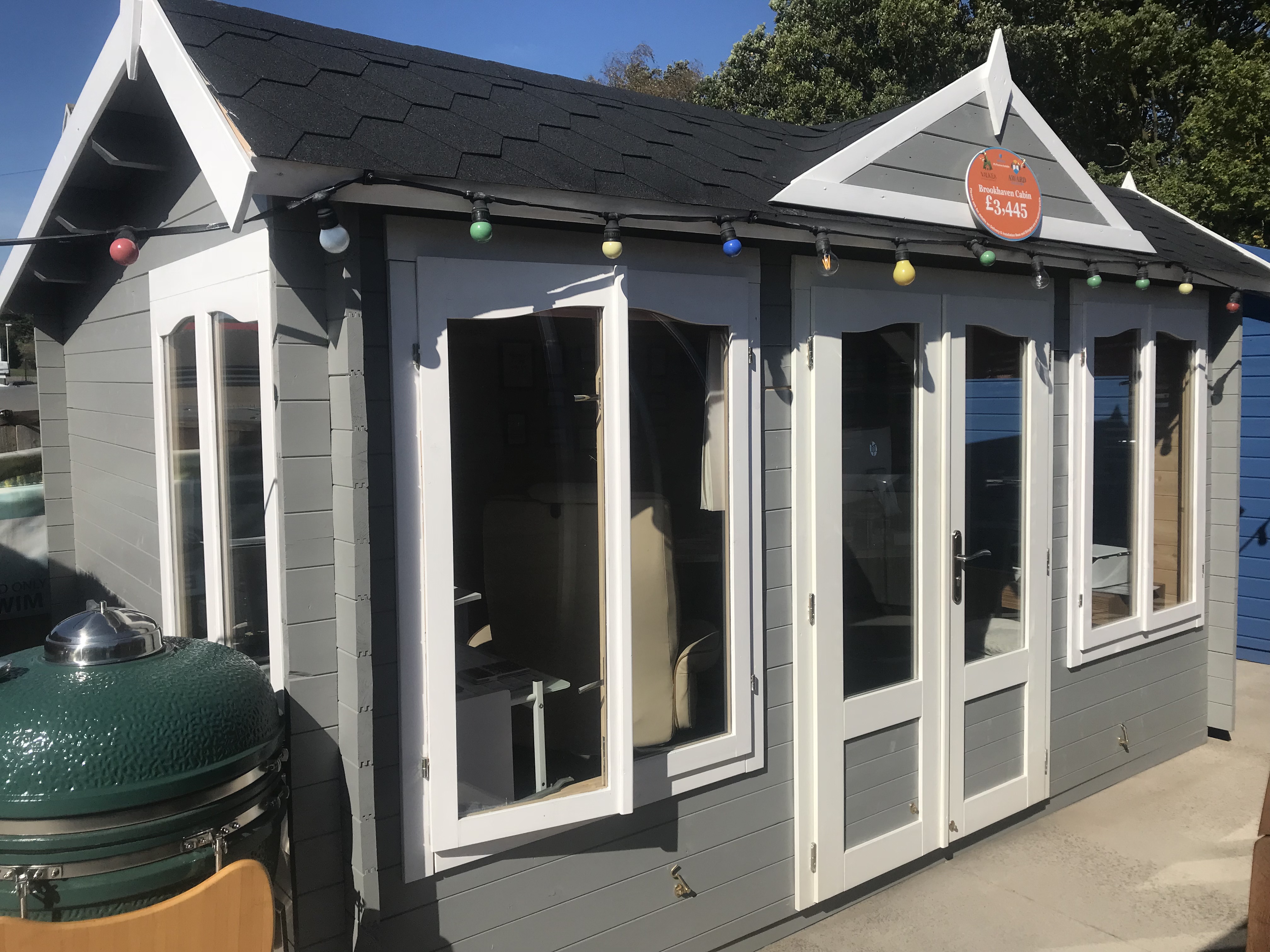 Valkea Brookhaven Log Cabin